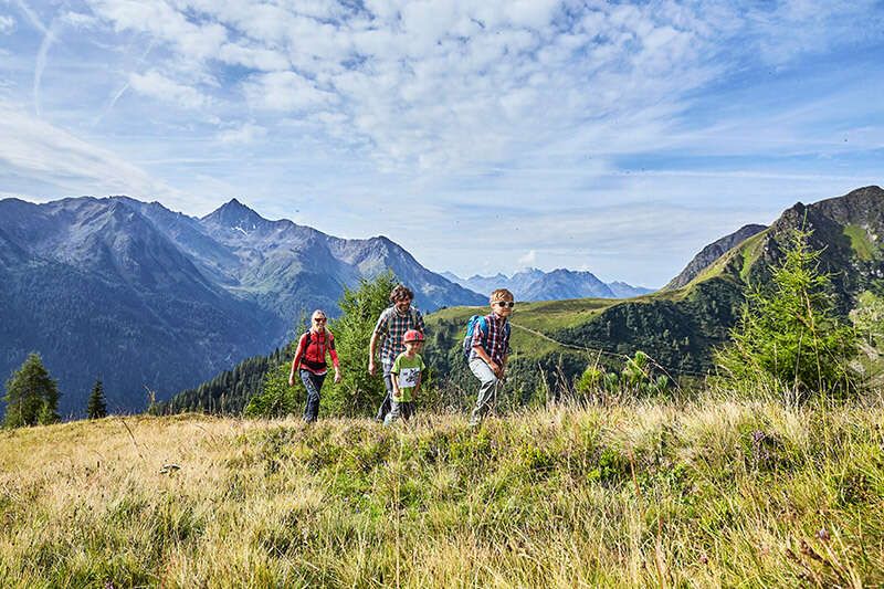 Wandern mit der Familie in Kappl